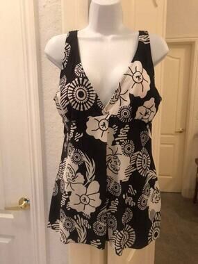 Black and White One piece Swim suit with open tank size 2xl Swimsuit OnePiece